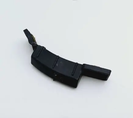 Opel Corsa C Rear bumper mounting bracket 13131176