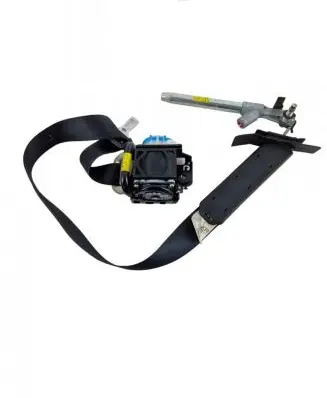 Nissan X-Trail T32 Front seatbelt tkah2eg714