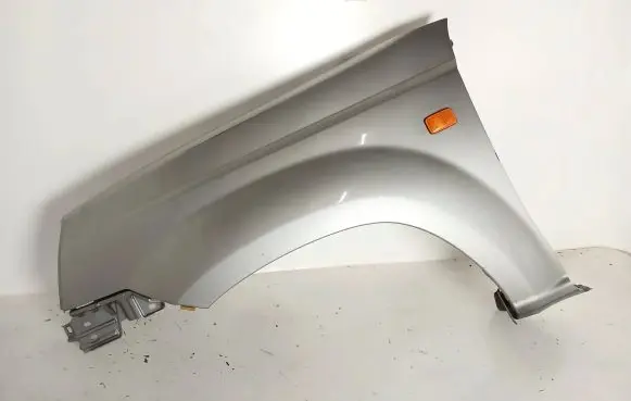 Nissan X-Trail T30 Fender 631138H440