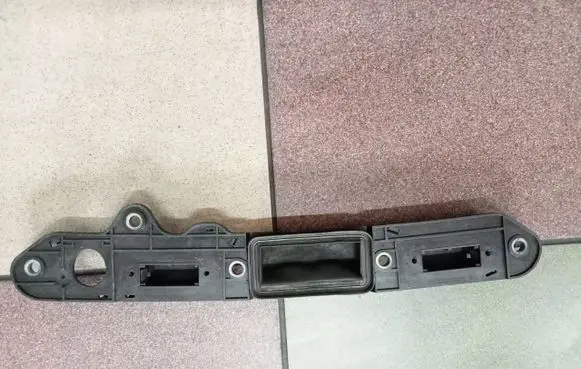 Volkswagen PASSAT B6 Tailgate/trunk/boot exterior handle 132053093