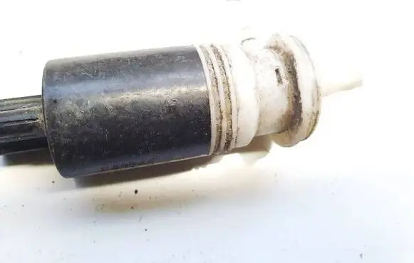 Chrysler Voyager Windscreen/windshield washer pump m0276c mwt