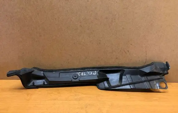Toyota Avensis T250 Fender foam support/seal 5386605020