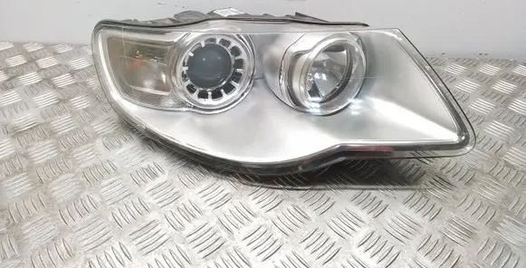 Volkswagen Touareg I Headlight/headlamp 7L6941032