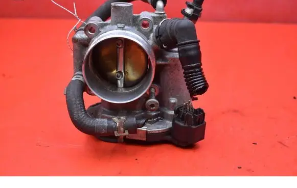 Opel Astra J Throttle body valve 55561495