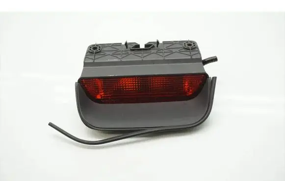 Honda CR-V Third/center stoplight
