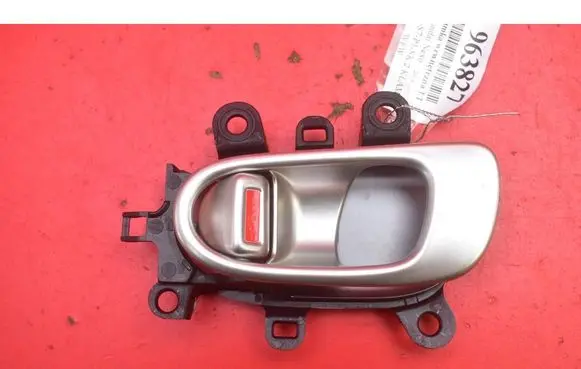 Hyundai Nexo Front door interior handle 