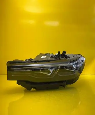 BMW X7 G07 Headlight/headlamp 9481819-05