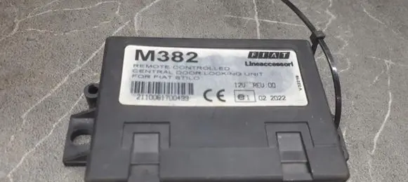 Fiat Stilo Door central lock control unit/module M382