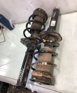 Skoda Karoq Front shock absorber with coil spring 5q3413031l