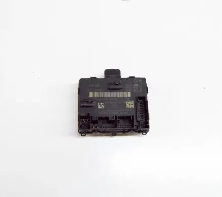 Volkswagen Golf VII Door control unit/module 5Q0959592F