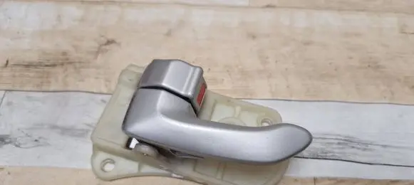 Hyundai Grandeur Front door interior handle 2500071200