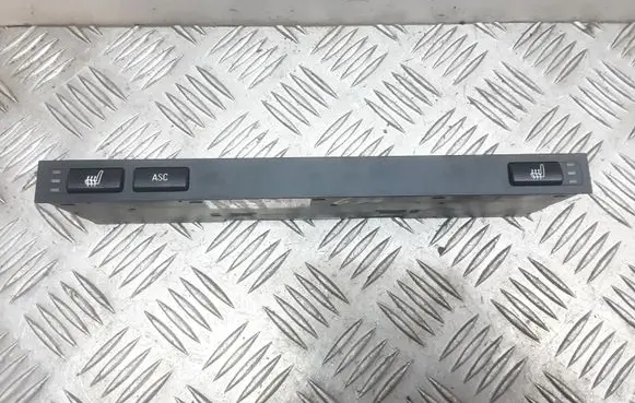 BMW 5 E39 Seat heating switch 8373712