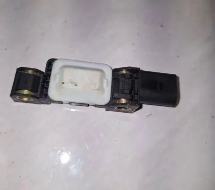 Audi A3 S3 8P Airbag deployment crash/impact sensor 4B0959643E 141003 0232H0N41003