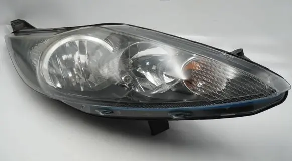 Ford Fiesta Headlight/headlamp 8A6113W029AJ