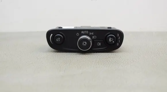 Opel Mokka Light switch 42550415 F5A243B