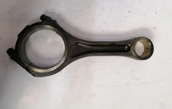 Audi A6 S6 C6 4F Connecting rod/conrod 