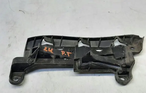 Volkswagen Caddy Rear bumper mounting bracket 2K0807394