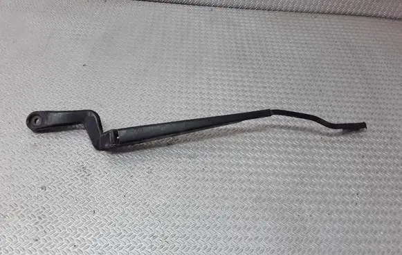 Skoda Fabia Mk1 (6Y) Front wiper blade arm 6Y1955409