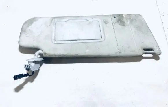 Volkswagen Golf IV Sun visor 3b0857552