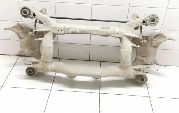 BMW 5 E60 E61 Rear subframe 4031620 6758716 6759610