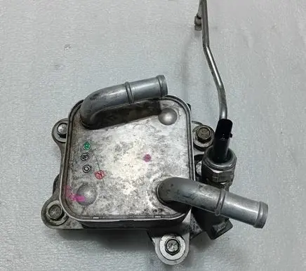 Mitsubishi L200 Oil filter mounting bracket 1240A100 1240A173