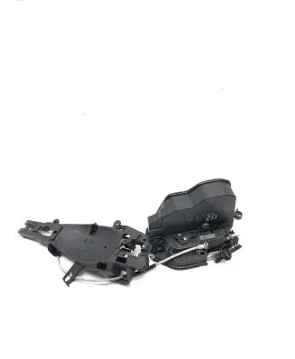 BMW X5 E70 Front door lock 7229458