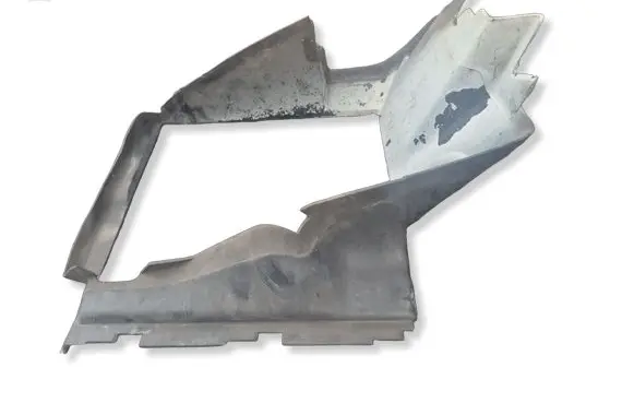 Audi Q7 4L Intercooler air channel guide 4L0117335F