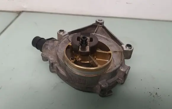 Vacuum pump
