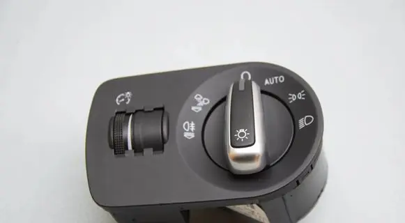 Audi A1 Light switch 8P0919093