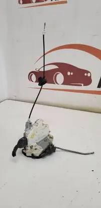 Audi A4 S4 B7 8E 8H Front door lock 8E1837015