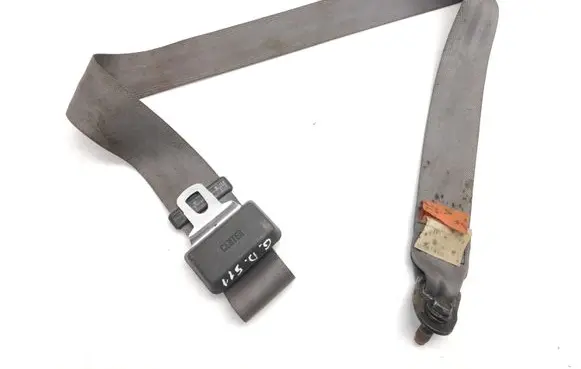 Nissan Pathfinder R50 Rear seatbelt B0003582 0425068 225068