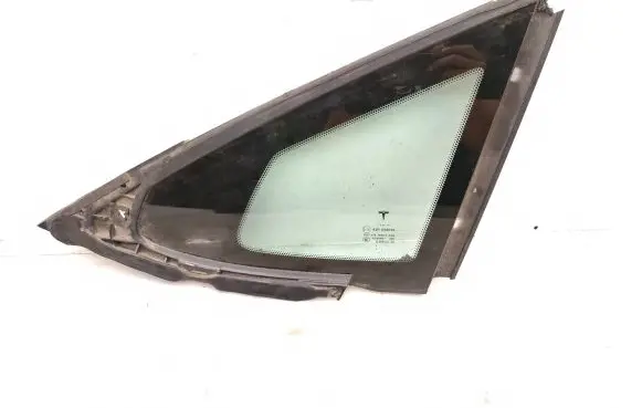 Tesla Model S Rear vent window glass 43R008010