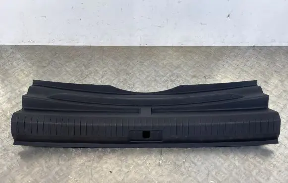 Cupra Formentor Trunk/boot sill cover protection