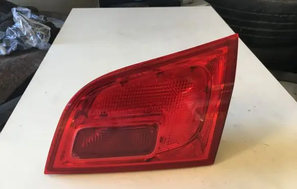 Opel Astra J Tailgate rear/tail lights 13282249 13282247