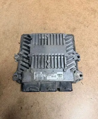 Volvo V50 Engine control unit/module 5WS40212HT 30743623AA
