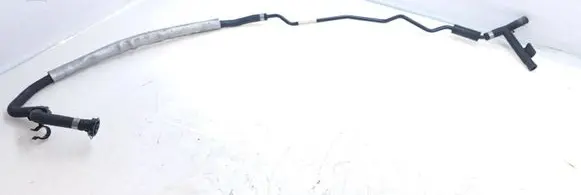 Volkswagen Touareg II Engine coolant pipe/hose 7P6122447AG 7P5121058