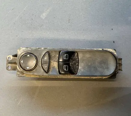 Volkswagen Crafter Electric window control switch 9065451213