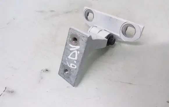 Rear door upper hinge