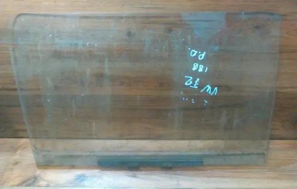Volkswagen Transporter - Caravelle T3 Front door window glass four-door
