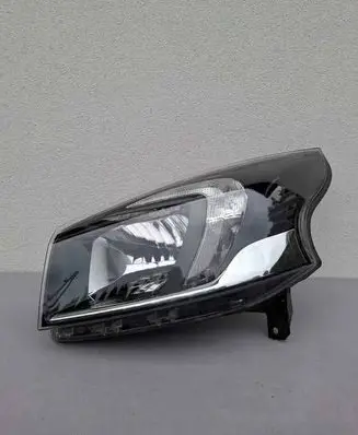 Renault Trafic III (X82) Headlight/headlamp 260606315R 1E01156501 93867960