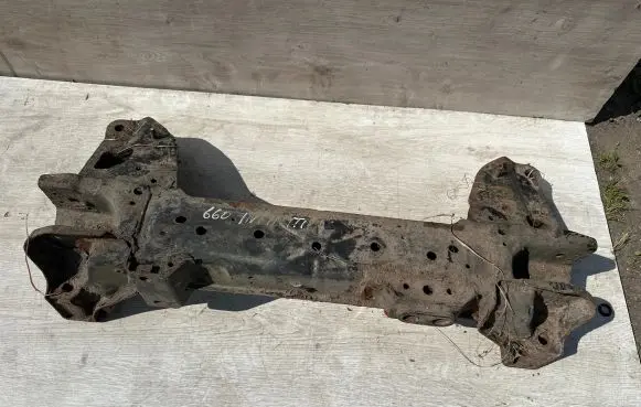Infiniti FX Front subframe