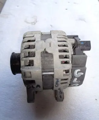 Mercedes-Benz GLA W156 Generator/alternator A0009063322