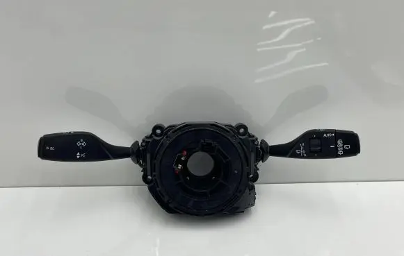 BMW 2 F46 Wiper turn signal indicator stalk/switch 9368597 HW0006SW0015