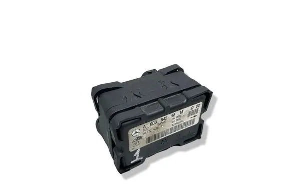 Mercedes-Benz C W203 ESP acceleration yaw rate sensor A0035429818 BU75G18U6U 10170103413