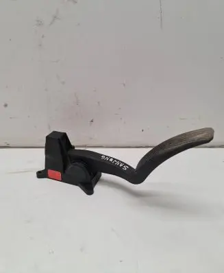 SsangYong Actyon sports I Accelerator throttle pedal 2055009000