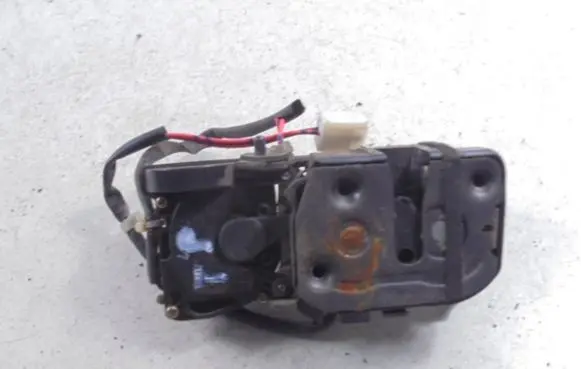 Mazda Premacy Rear door lock