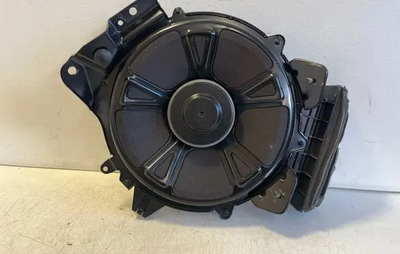 Polestar 2 Subwoofer speaker 32200183 SV00062A