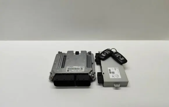 Engine ECU kit and lock set