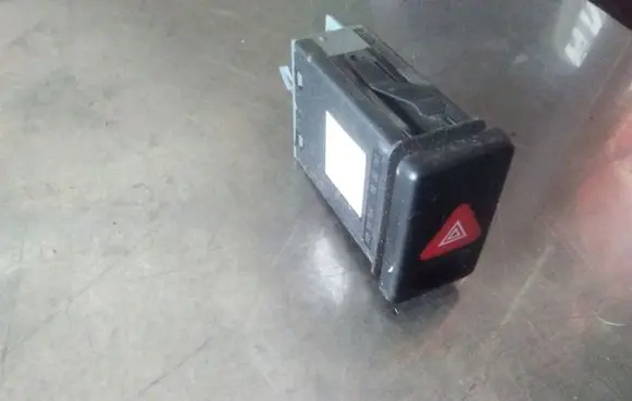 Ford Galaxy Hazard light switch 7M5953235A YM2113A350ABW