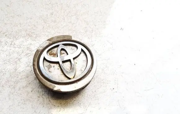 Toyota Sienna XL20 II Original wheel cap 42603ae020 42603-ae020
